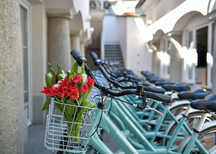 Apartman Cube By The River